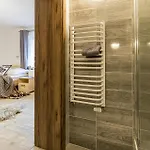 Pokoje I Olivia Apartman *